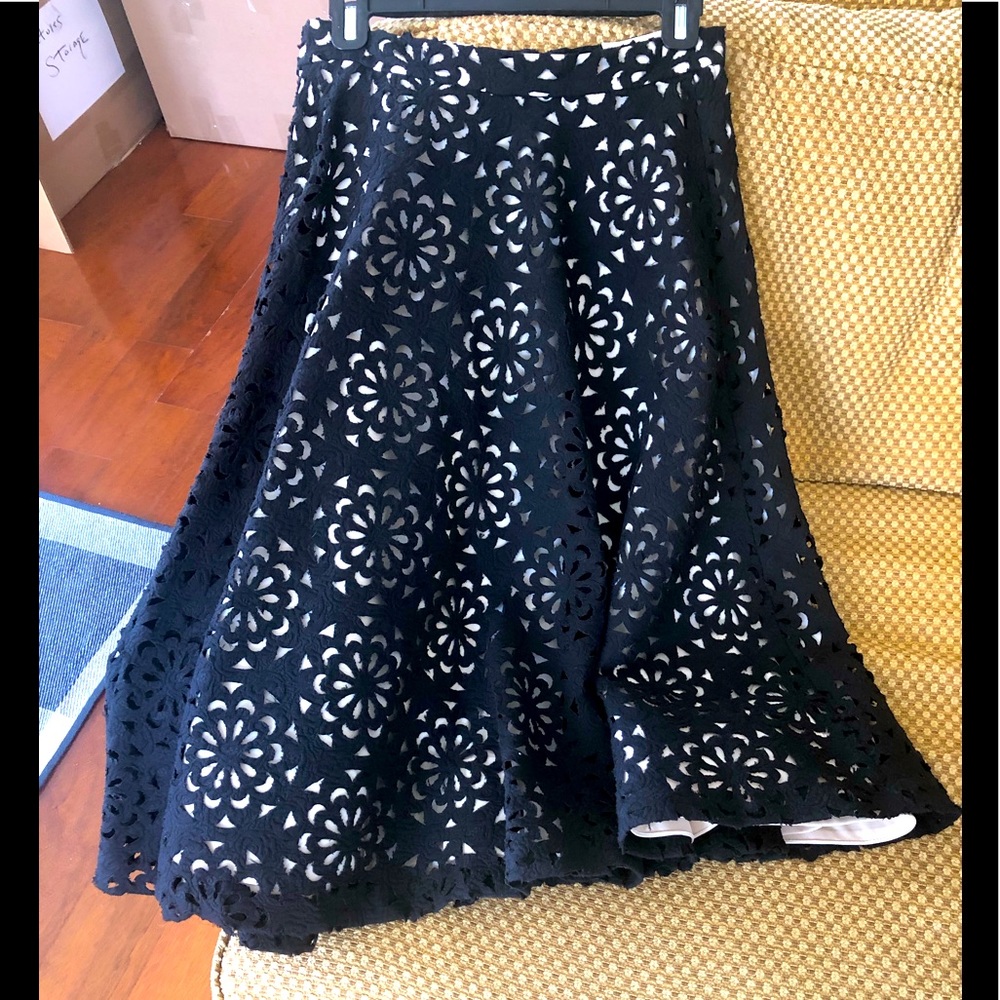 Alice and Olivia Viviana skirt mint condition